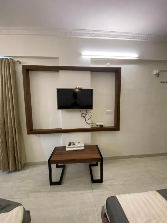 Hotel Shree Sai Ширді Екстер'єр фото